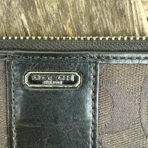 Coach Signature Zippy Wallet Black‎ Silver V thumbnail 3