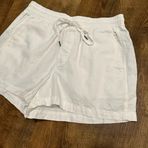 GAP Womens Linen Cotton Blend Shorts Sz Medium White Relaxed Stretch Waist thumbnail 3