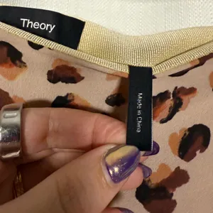 Theory Asymmetric Leopard Tan and Black Silk Midi Skirt Size 10 thumbnail 6