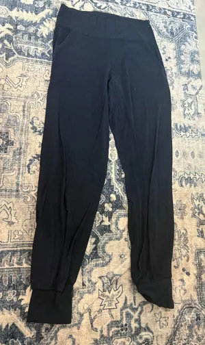 Lululemon Align Joggers 28" thumbnail 1