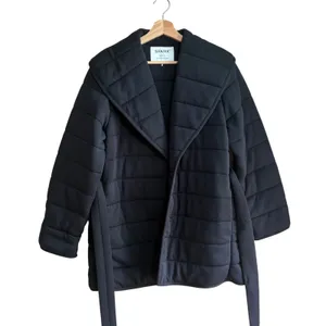 SPANX AirEssentials black puffer pillow coat belted women's size medium thick‎ thumbnail 2