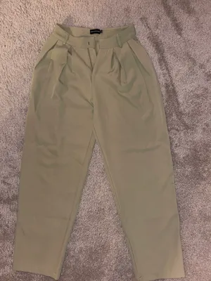 Pretty Little Thing Green Trouser Set thumbnail 2