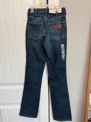 Wrangler Bootcut Jeans thumbnail 2