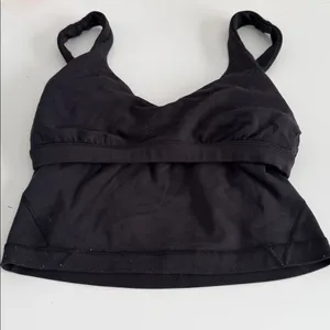 Lululemon Black V-Neck Crop align Top with built in shelf bra. Size 0 thumbnail 5