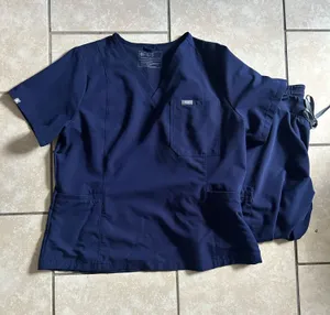 Navy FIGS Set Scrubs Blue thumbnail 1