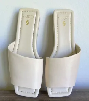 Sarto by Franco Sarto NEW Women's Bordo Cream Slide Size 9 SKU#24754 thumbnail 1