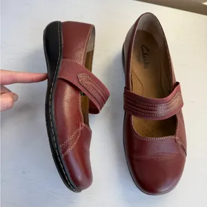 Clarks Active Air Burgundy Red Leather Mary Jane Shoes Women's 7W thumbnail 11