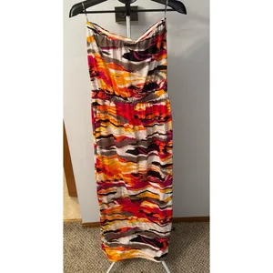 Attention Women's vibrant strapless abstract pattern‎ maxi dress size Medium thumbnail 4