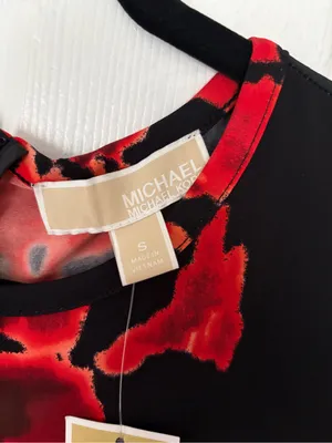 NWT MICHAEL Michael Kors Black & Red Floral Long Sleeve Drop Hem Dress Size S thumbnail 2