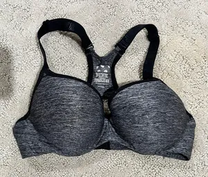PINK Victoria’s Secret Sports Bra thumbnail 1
