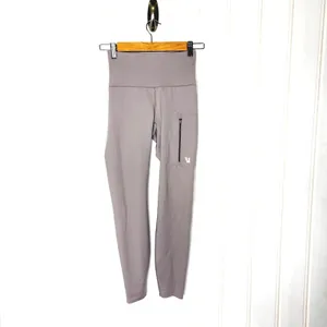 Vuori Evolve Zipped Legging Womens Uplift Leggings Soft Pewter Small thumbnail 6
