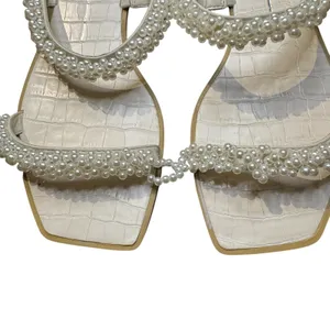 Dolce Vita Shoes‎ Womens Size 9 White Pearl Beaded Slide Sandals Flat Dressy thumbnail 2
