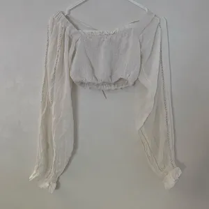 Sim & Sam White Peasant Crop Top Size S Long Sleeve Boho Cottagecore thumbnail 3