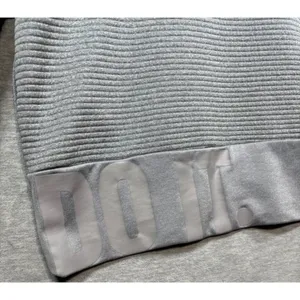 Nike‎ Dri Fit Gray Just Do It Sweatshirt Ribbed Texture Womens M Athleisure thumbnail 3