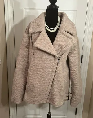ASTR the label cream winter coat thumbnail 1