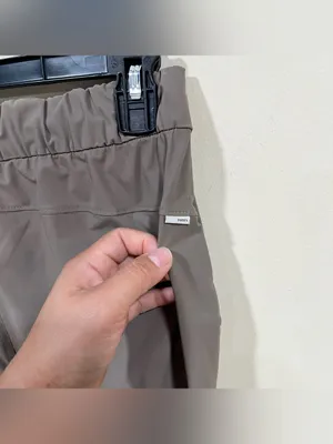 Vuori Miles Ankle Pant Women's Performance Pants Beige / Clay /Willow Grey small thumbnail 11