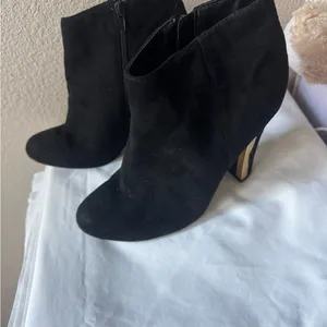 Elegant Black Ankle Boots Size 7 thumbnail 2
