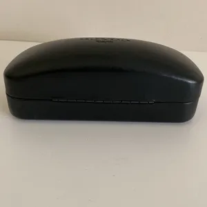 Coach sunglasses Case with cloth and papers Black leather Protective new thumbnail 5
