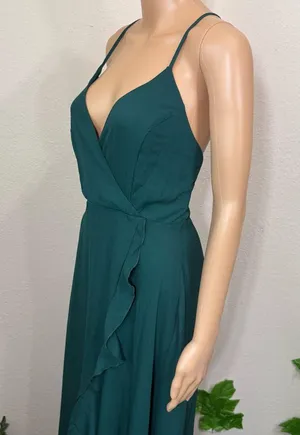 Elegant Green Sleeveless Dress NWOT thumbnail 13