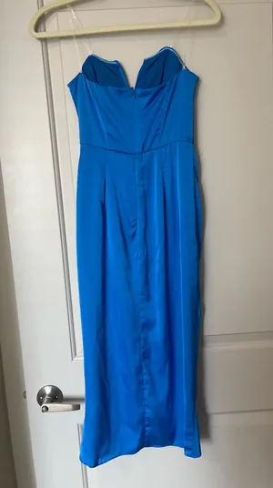 DO+BE Elegant Royal Blue Formal Dress thumbnail 1