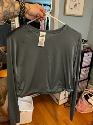 Gymshark Long Sleeve Top thumbnail 2