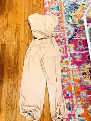 Free people set thumbnail 3