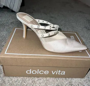 DV by Dolce Vita Ivory Pearl Heels thumbnail 1