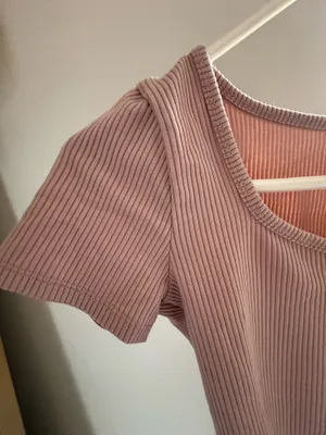 Mauve Ribbed Hollister Tee thumbnail 2