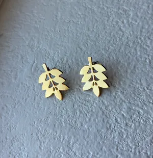 Gold leaf earrings thumbnail 1