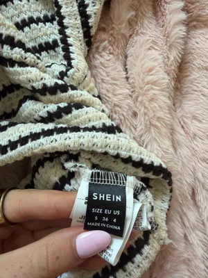 Shein Top Crop thumbnail 4