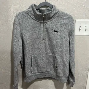 Victoria Secret PINK Heathered Gray Logo 1/4 Zip Pullover Sweatshirt Size Medium thumbnail 1
