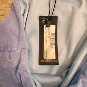 NWT PrettyLittleThing Lavender One Shoulder Ruched Rose Mesh‎ Dress Medium M thumbnail 4