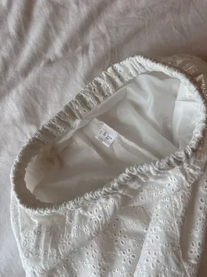 White eyelet pants thumbnail 3