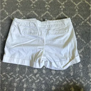 Express White Casual Shorts thumbnail 3