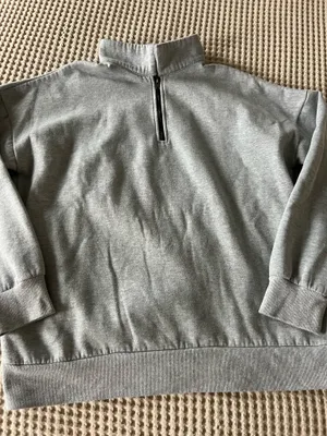 Amazon Grey quarter zip sweatshirt Size M #athleisure #gymwear thumbnail 1