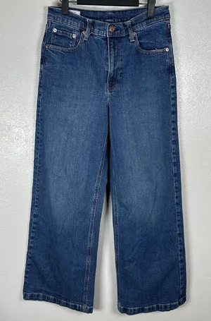 GAP High Rise Stride Relaxed Fit Wide-Leg Jeans Womens 29/8R Medium Wash Denim thumbnail 1