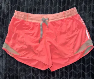 LULULEMON Hotty Hot Runnig Shorts Mesh Trim Vibrant Pastel Pink/Orange‎ Size 10 thumbnail 1