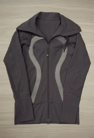 🕺🏼 Lululemon Stride Jacket~Lilac Heathered Coal thumbnail 4