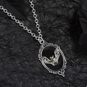 Retro Gothic Style Oval Vampire Bat Pendant Necklace Fashion Collarbone Chain‎ thumbnail 2