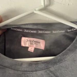 Juicy Couture Velour Sweatshirt Rhinestone Logo Gray Women's Size L Long Sleeve‎ thumbnail 6