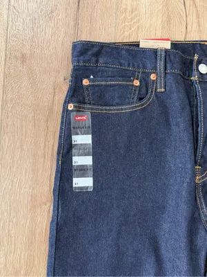 Levi’s Wedgie Fit Straight Leg Jeans Size 31 Dark Wash NWT thumbnail 2