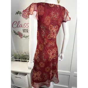 Beautiful Women’s Dress Size 5/6 thumbnail 4