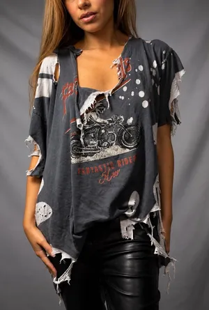 The Vintage Shop Vintage Tee Shirt 90s Distressed Grunge thumbnail 1