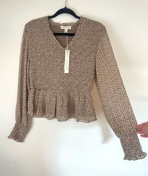 She & Sky Long Sleeve Peplum Top thumbnail 1