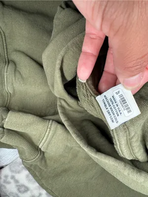 Sporty & Rich Olive Pullover Hoodie with Logo Tag thumbnail 4
