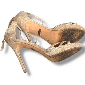 Badgley Mischka Gold Glitter Strappy Heels Ankle Strap Size‎ 9 Zip Back Bridal thumbnail 9