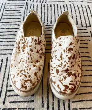 Crown Vintage Cow Print Haircalf Slip On Sneakers Tan Brown 10 thumbnail 1