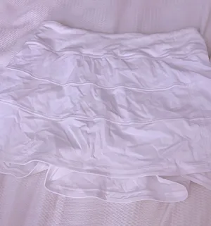 Lululemon skirt thumbnail 1