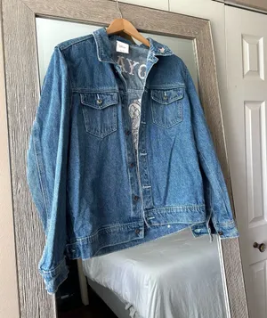 Disney Princesses Denim Jacket Embroidered Graphic Back Women’s Size Medium thumbnail 1