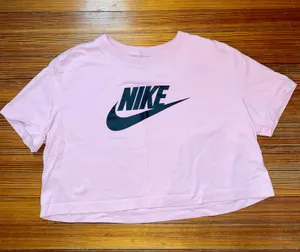 Nike Crop Top thumbnail 1